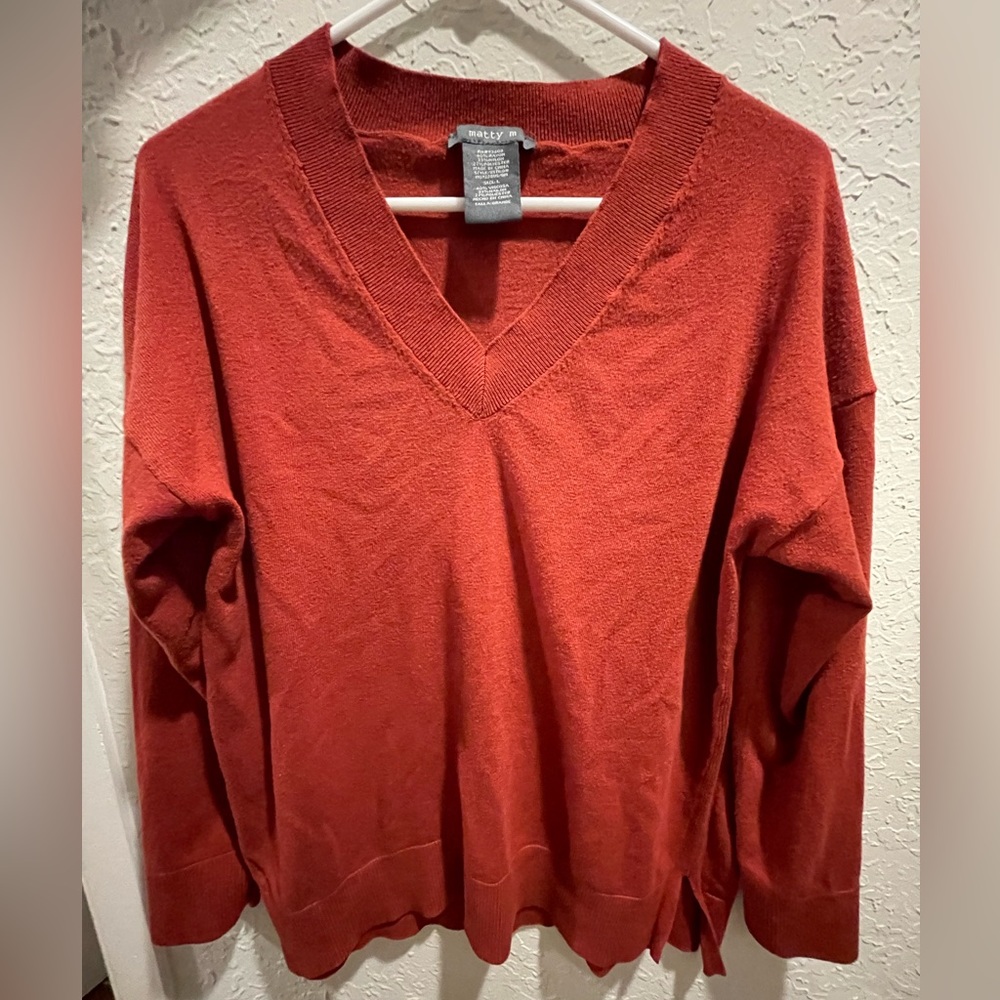 Rust, v-neck, lightweight, women’s sweater